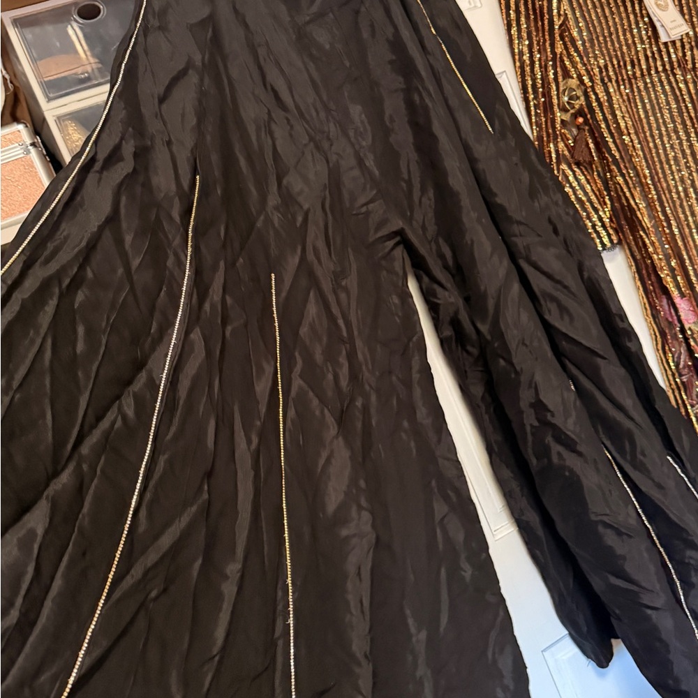Ethnic Indian Wear Black and Gold Long Sleeve Dress - Picture 5 of 6